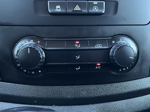 Mercedes Vito 114 CDI 136 PK / L2H1 / 2x SCHUIFDEUR / 1e. EIG / AIRCO / BOTT VARIO INRICHTING / TREKHAAK / CAMERA ActivLease financial lease