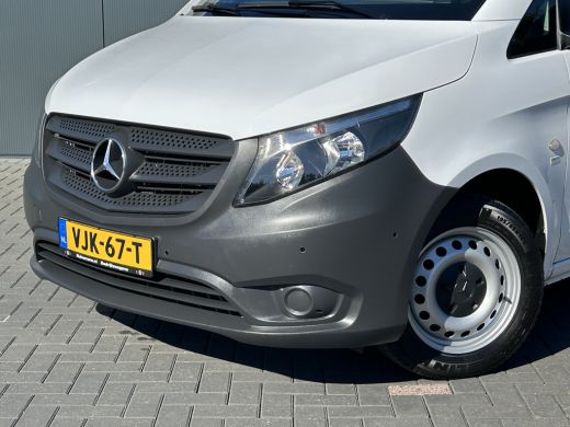 Mercedes Vito 114 CDI 136 PK / L2H1 / 2x SCHUIFDEUR / 1e. EIG / AIRCO / BOTT VARIO INRICHTING / TREKHAAK / CAMERA ActivLease financial lease