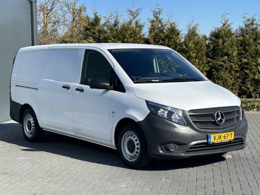 Mercedes Vito 114 CDI 136 PK / L2H1 / 2x SCHUIFDEUR / 1e. EIG / AIRCO / BOTT VARIO INRICHTING / TREKHAAK / CAMERA ActivLease financial lease