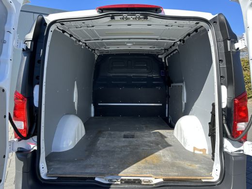Mercedes Vito 116 CDI 164 PK / L2H1 / 1e EIG. / CAMERA / TREKHAAK / NAVI / CRUISE / AIRCO ActivLease financial lease