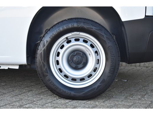 Opel Combo 1.5D L1H1 Standaard Navigatie by App | Parkeersensoren | Airco | Cruise Control | Nieuw! | ActivLease financial lease