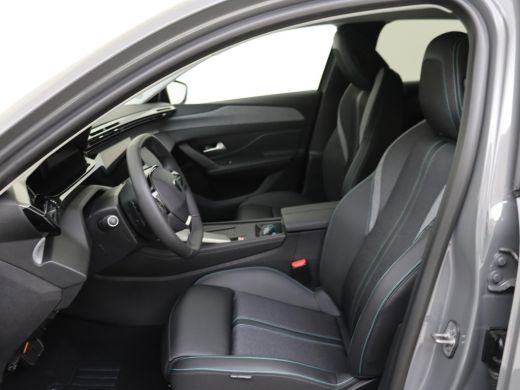 Peugeot 308 Peugeot Allure | 17" lichtmetalen velgen 'HALONG' | Achteruitrijcamera 180° (Visiopark 1) | Auton... ActivLease financial lease