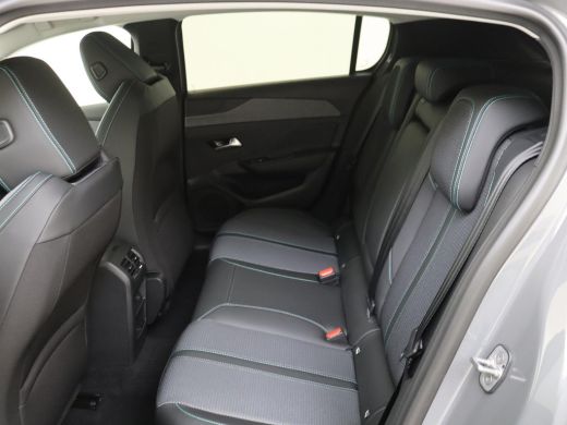 Peugeot 308 Peugeot Allure | 17" lichtmetalen velgen 'HALONG' | Achteruitrijcamera 180° (Visiopark 1) | Auton... ActivLease financial lease