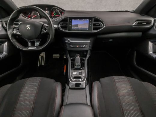 Peugeot 308 SW 1.2 PureTech GT-line Automaat (PANORAMADAK, APPLE CARPLAY, GROOT NAVI, 360 CAMERA, ADAPTIVE CR... ActivLease financial lease