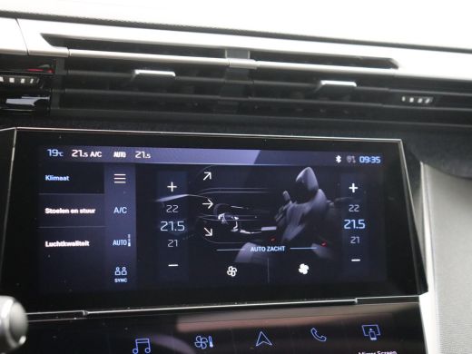 Peugeot 408 Peugeot Allure | Climate control met links/rechts gescheiden regeling en high efficiëncy koolstof... ActivLease financial lease