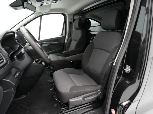 Renault Trafic 2.0 dCi 130 T30 L2H1 Comfort Navigatie Trekhaak Clima Led ActivLease financial lease