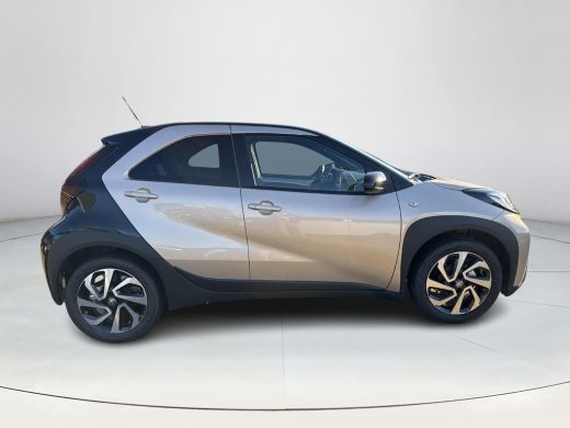 Toyota Aygo X 1.0 VVT-i MT Pulse | NIEUWE AUTO | Direct uit voorraad leverbaar | ActivLease financial lease