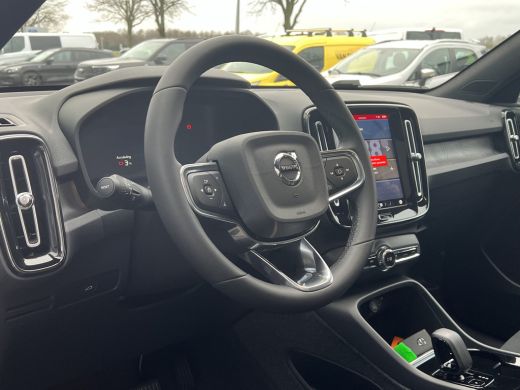 Volvo  C40 Volvo Single Motor Extended Range Ultimate 82 kWh | Afwijkende dakkleur | Audio installatie premi... ActivLease financial lease
