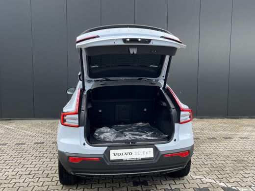 Volvo  C40 Volvo Single Motor Extended Range Ultimate 82 kWh | Afwijkende dakkleur | Audio installatie premi... ActivLease financial lease