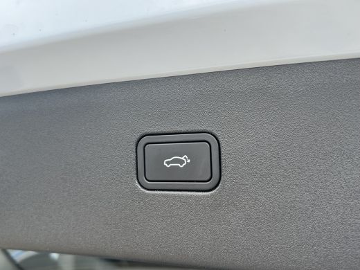 Volvo  EX30 Twin Motor Performance Ultra 69 kWh | Climate Pack | Getinte Ruiten | Direct Leverbaar | 20 Inch ... ActivLease financial lease