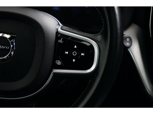 Volvo  XC60 Volvo Recharge T8 AWD R-Design | Panoramadak | 360 Camera | Lighting-Pack | Stuur/Stoelverwarming... ActivLease financial lease