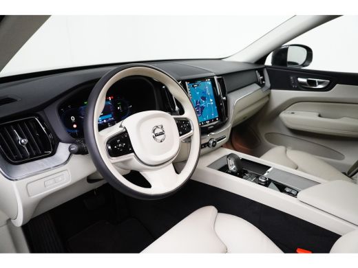 Volvo  XC60 Volvo T6 AWD Plus Bright | Panoramadak | Adaptive Cruise | 21-Inch | Lighting-Pack | Trekhaak | P... ActivLease financial lease