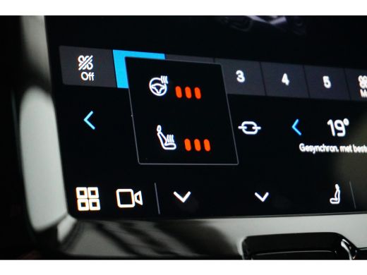 Volvo  XC60 Volvo T6 AWD Plus Bright | Panoramadak | Adaptive Cruise | 21-Inch | Lighting-Pack | Trekhaak | P... ActivLease financial lease