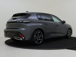Peugeot 308 Peugeot Allure | 17" lichtmetalen velgen 'HALONG' | Achteruitrijcamera 180° (Visiopark 1) | Auton...