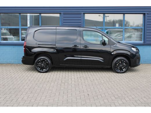 Fiat Doblò Fiat L2 1.5 BlueHDi 130PK AUTOMAAT 2X SCHUIFDEUR | LED KOPLAMPEN | 3 ZITPLAATSEN | TREKHAAK | DRA... ActivLease financial lease