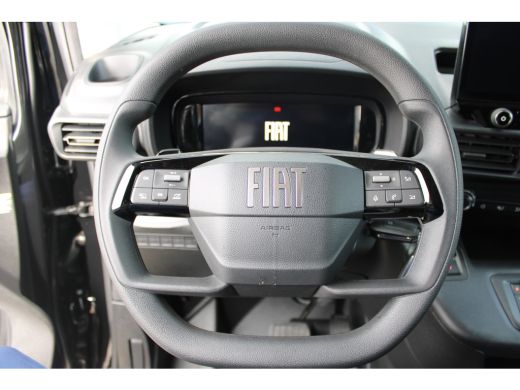 Fiat Doblò Fiat L2 1.5 BlueHDi 130PK AUTOMAAT 2X SCHUIFDEUR | LED KOPLAMPEN | 3 ZITPLAATSEN | TREKHAAK | DRA... ActivLease financial lease