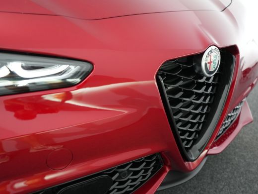 Alfa Romeo Giulia Alfa Romeo Veloce Automaat ActivLease financial lease