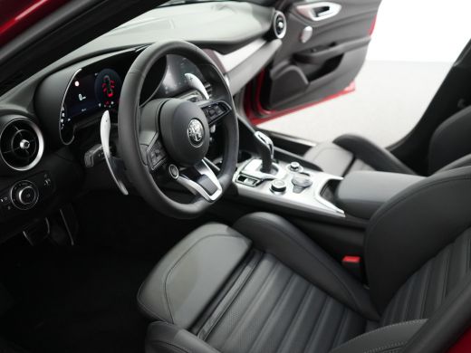 Alfa Romeo Giulia Alfa Romeo Veloce Automaat ActivLease financial lease