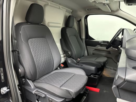 Ford Transit Custom 300 2.0 TDCI L2H1 Limited 170pk Automaat Smartvan Bodykit | Driver assistance pack ultimate | Com... ActivLease financial lease