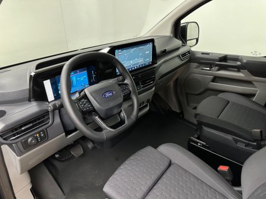 Ford Transit Custom 300 2.0 TDCI L2H1 Limited 170pk Automaat Smartvan Bodykit | Driver assistance pack ultimate | Com... ActivLease financial lease