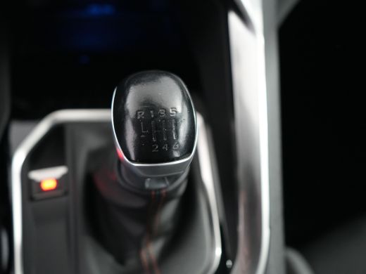 Peugeot 3008 1.2 PureTech Blue Lease Executive | Armsteun voor ActivLease financial lease