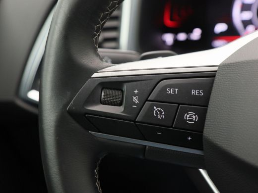 Seat Ateca 1.5 TSi 150 Pk Automaat Style Business Intense | Full LED | Navigatie | Camera | 17 Inch | Privac... ActivLease financial lease