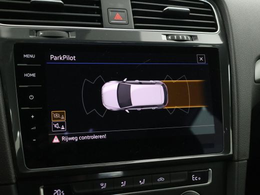 Volkswagen e-Golf + ADAPTIVE CRUISE | APPLE CARPLAY | LED | NAVIGATIE ActivLease financial lease