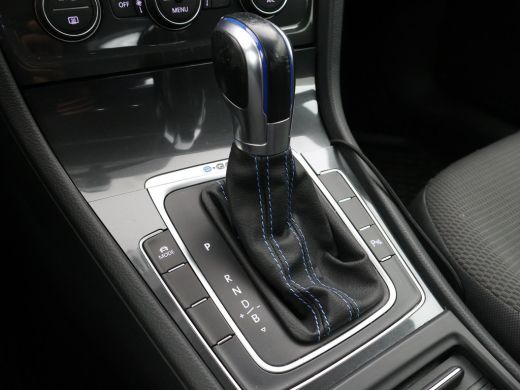 Volkswagen e-Golf + ADAPTIVE CRUISE | APPLE CARPLAY | LED | NAVIGATIE ActivLease financial lease