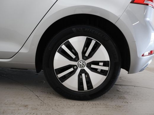 Volkswagen e-Golf + ADAPTIVE CRUISE | APPLE CARPLAY | LED | NAVIGATIE ActivLease financial lease