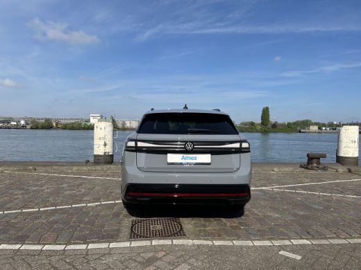 Volkswagen ID.7 Tourer Pro Business 77 kWh | 20' velgen 'Montreal' | Interieur Pakket Plus | Head-up Display Nu in de sh... ActivLease financial lease