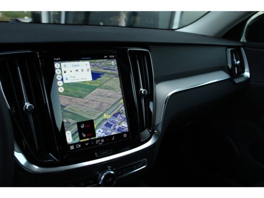 Volvo  V60 Volvo T6 AWD Plus Dark | Adaptive Cruise | Panoramadak | Stuur/Stoelverwarming | Camera | Trekhaa... ActivLease financial lease