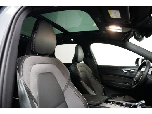 Volvo  XC60 Volvo T6 AWD Ultimate Dark | Luchtvering | Bowers & Wilkins | Panoramdak | 360 Camera | Head-up d... ActivLease financial lease