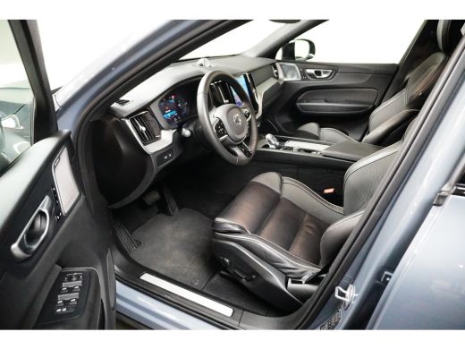 Volvo  XC60 Volvo T6 AWD Ultimate Dark | Luchtvering | Bowers & Wilkins | Panoramdak | 360 Camera | Head-up d... ActivLease financial lease