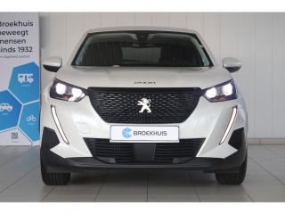 Peugeot 2008 Peugeot 1.2 Turbo 100-PK Active Pack | Trekhaak | Climate control | Camera | Navi | Apple Carplay...