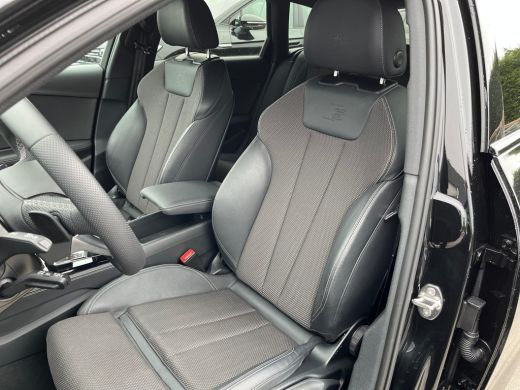Audi A4 Avant 35 TFSI S edition Competition | ACC | PDC V+A | Apple Carplay | Navigatie | ActivLease financial lease