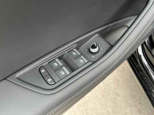 Audi A4 Avant 35 TFSI S edition Competition | ACC | PDC V+A | Apple Carplay | Navigatie | ActivLease financial lease
