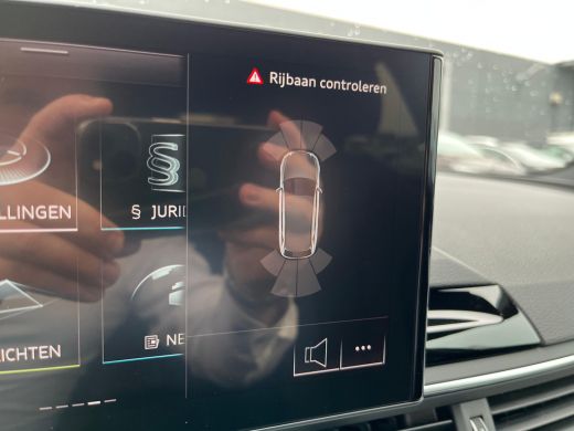 Audi A4 Avant 35 TFSI S edition Competition | ACC | PDC V+A | Apple Carplay | Navigatie | ActivLease financial lease