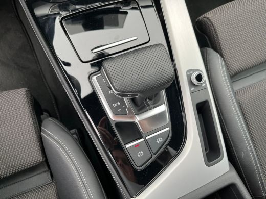 Audi A4 Avant 35 TFSI S edition Competition | ACC | PDC V+A | Apple Carplay | Navigatie | ActivLease financial lease