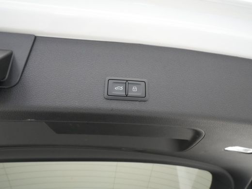 Audi Q8 e-tron 50 quattro Advanced Edition 95 kWh Leer Camera Privacyglas Memory Pdc ActivLease financial lease