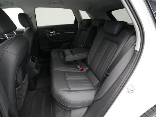 Audi Q8 e-tron 50 quattro Advanced Edition 95 kWh Leer Camera Privacyglas Memory Pdc 62 ActivLease financial lease