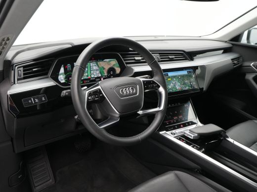 Audi Q8 e-tron 50 quattro Advanced Edition 95 kWh Leer Camera Privacyglas Memory Pdc 62 ActivLease financial lease