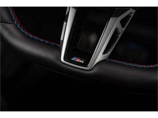 BMW i5 M60 xDrive 84 kWh | M-sport pakket pro | Panoramadak | 21"inch | Full options! ActivLease financial lease