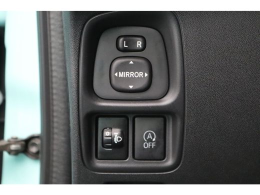 Citroën C1 1.0 VTi Feel | Achterbank in delen neerklapbaar | Achteruitrijcamera | Airco ActivLease financial lease