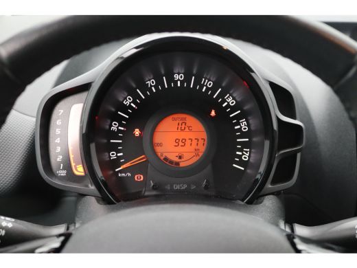 Citroën C1 1.0 VTi Feel | Achterbank in delen neerklapbaar | Achteruitrijcamera | Airco ActivLease financial lease