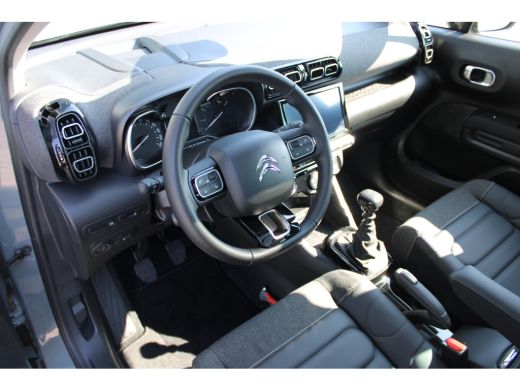 Citroën C3 Aircross 1.2 PureTech Shine Pack | Achteruitrijcamera | Audio-navigatie full map | Head-up display ActivLease financial lease