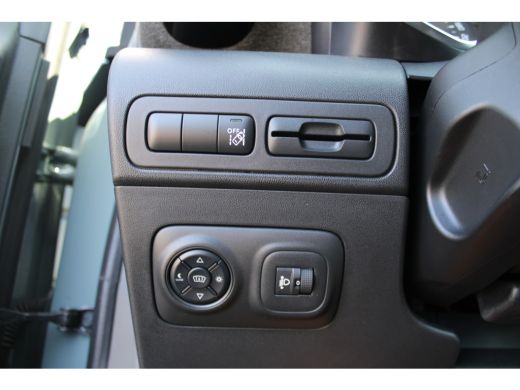 Citroën C3 Aircross 1.2 PureTech Shine Pack | Achteruitrijcamera | Audio-navigatie full map | Head-up display ActivLease financial lease