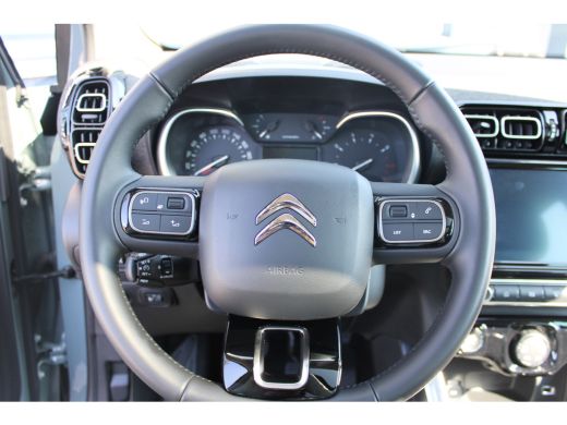 Citroën C3 Aircross 1.2 PureTech Shine Pack | Achteruitrijcamera | Audio-navigatie full map | Head-up display ActivLease financial lease