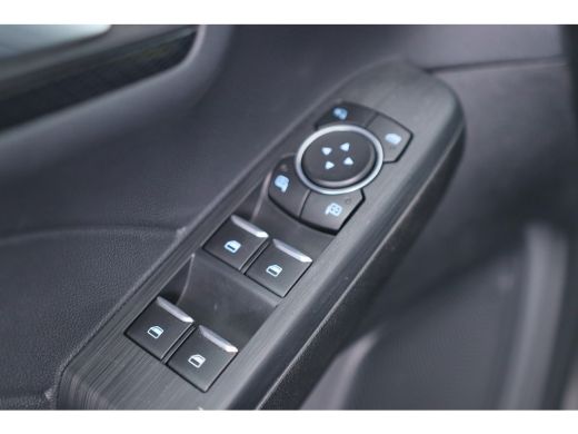 Ford Kuga 2.5 PHEV ST-Line X | Panoramadak | Adaptive Cruise | Stoel-/stuurverwarming | Elektr Stoel | Led ... ActivLease financial lease