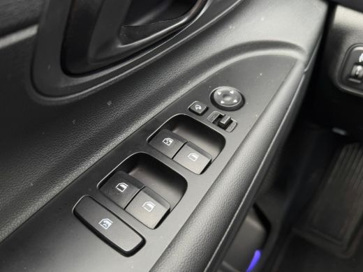 Hyundai i20 Comfort Smart Airco | Camera | Carplay | Dodehoek detectie | Inklapbare spiegels | Cruise control... ActivLease financial lease
