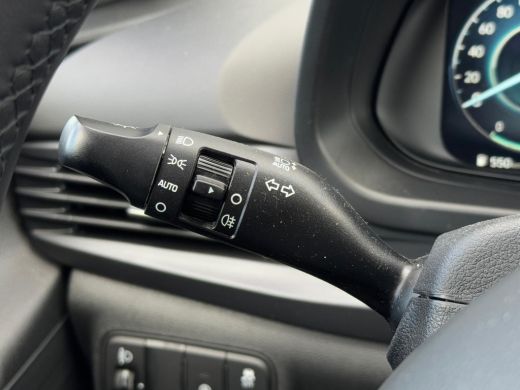 Hyundai i20 Comfort Smart Airco | Camera | Carplay | Dodehoek detectie | Inklapbare spiegels | Cruise control... ActivLease financial lease